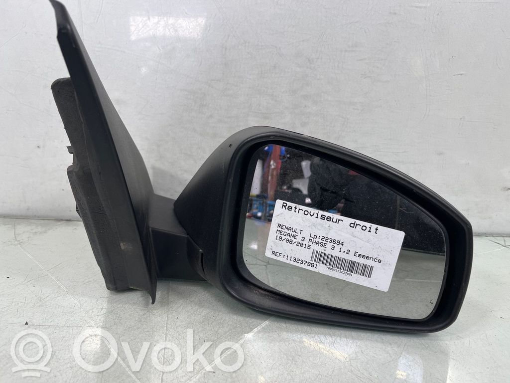 Renault Megane III Manuaalinen sivupeili 