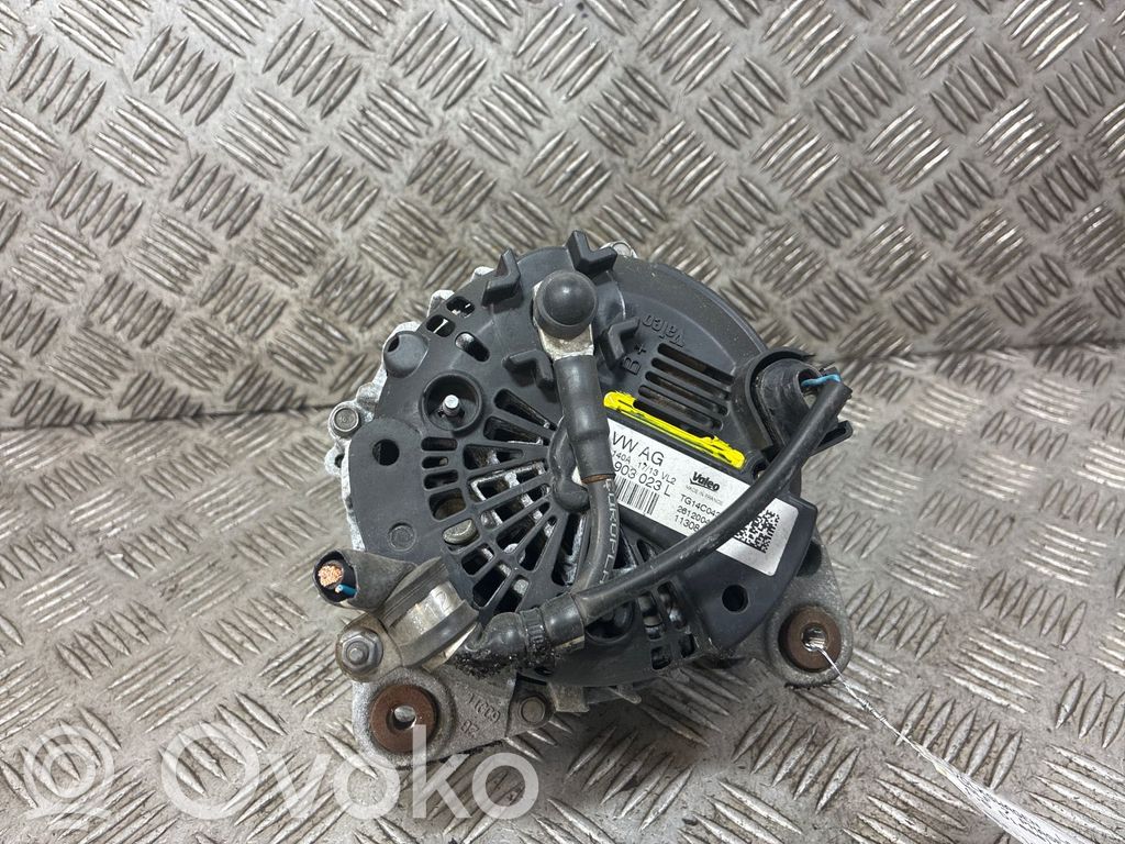 Volkswagen Golf VII Générateur / alternateur