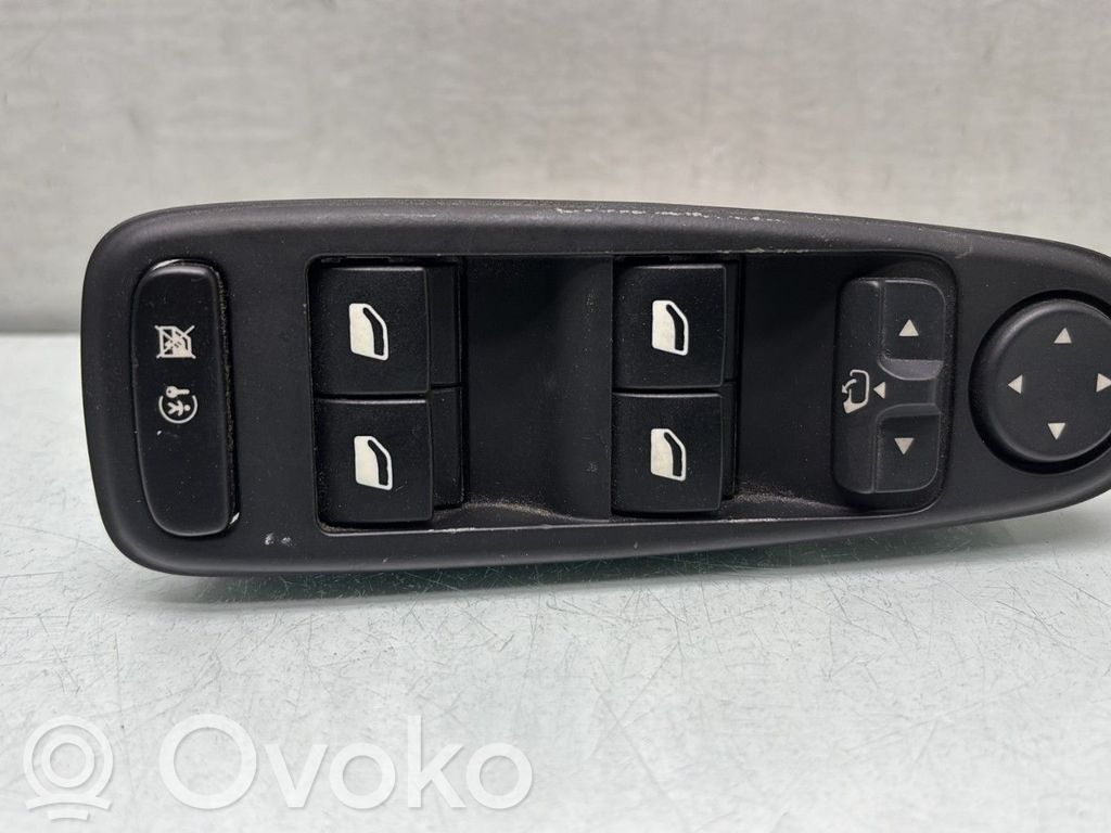 Citroen C4 Grand Picasso Comutator comandă geamuri electrice 
