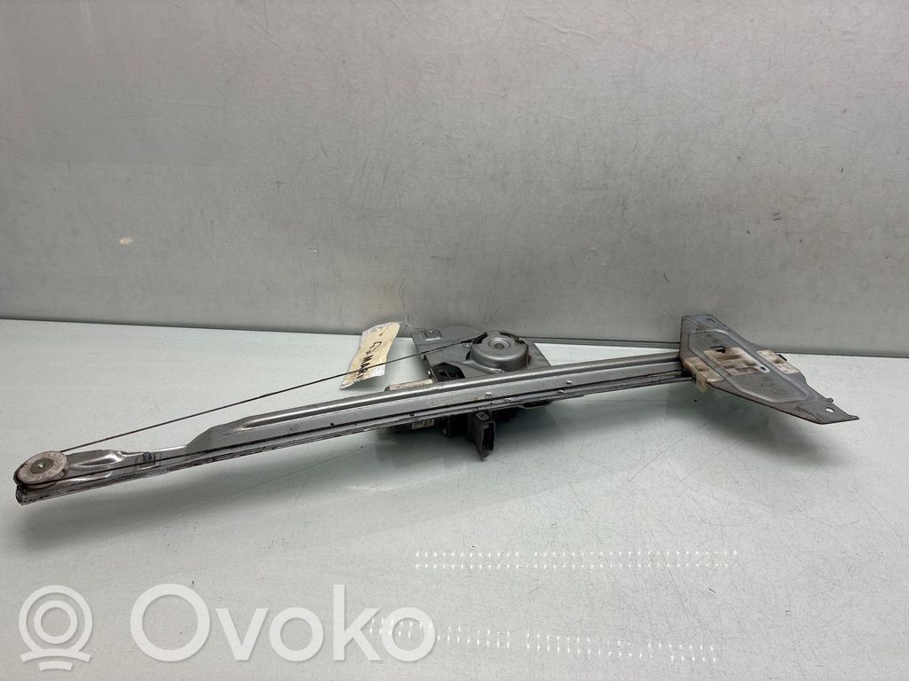 Citroen Berlingo Macara ușă față cu motor