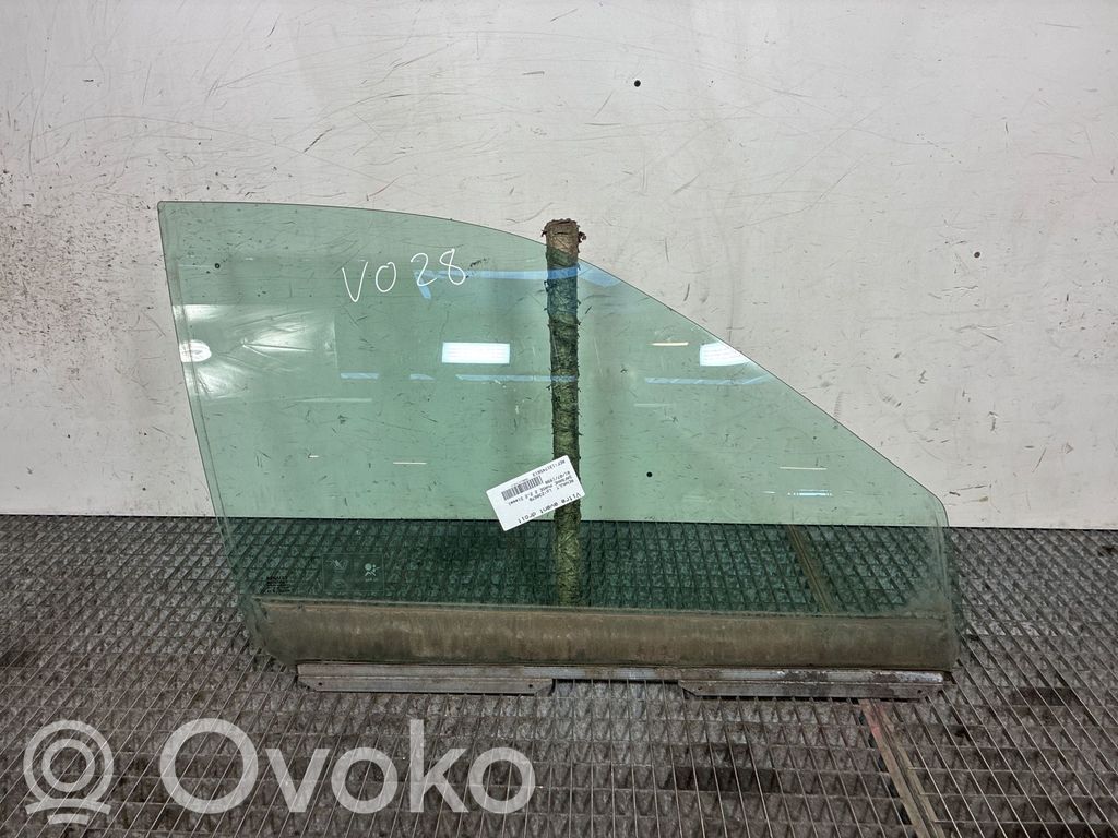 Renault Safrane Front door window glass four-door 