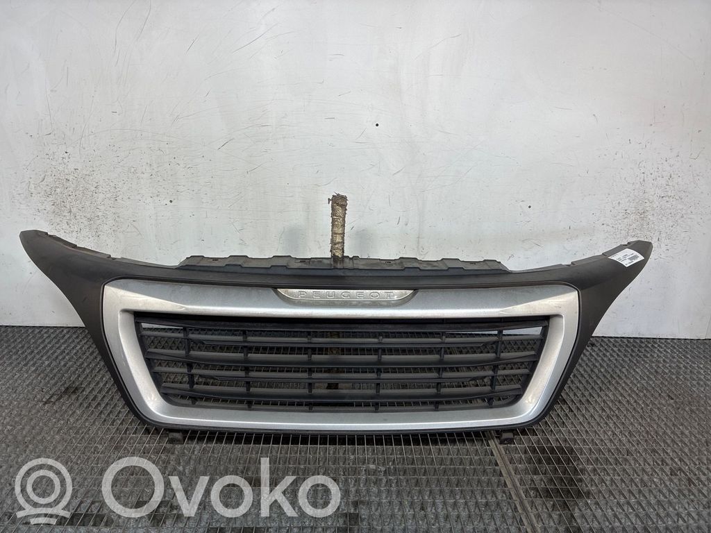 Peugeot Boxer Atrapa chłodnicy / Grill