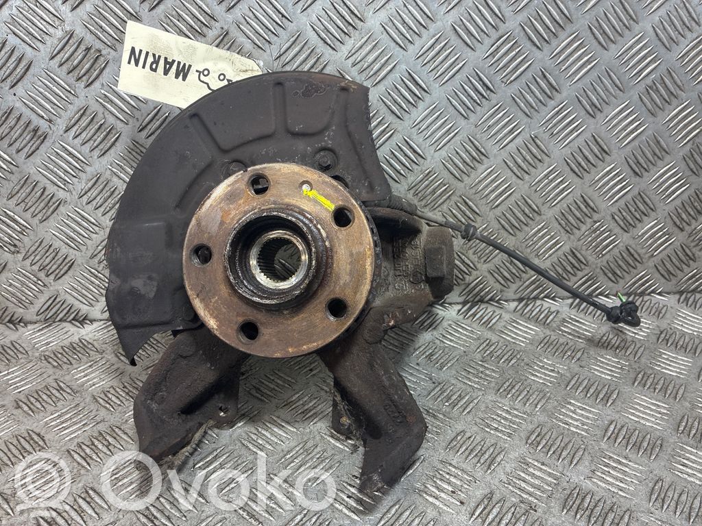 Volkswagen Golf IV Achsschenkel vorne