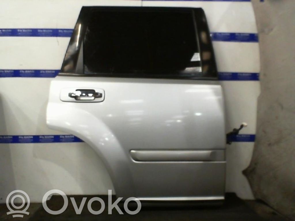 Nissan X-Trail T30 Drzwi tylne 