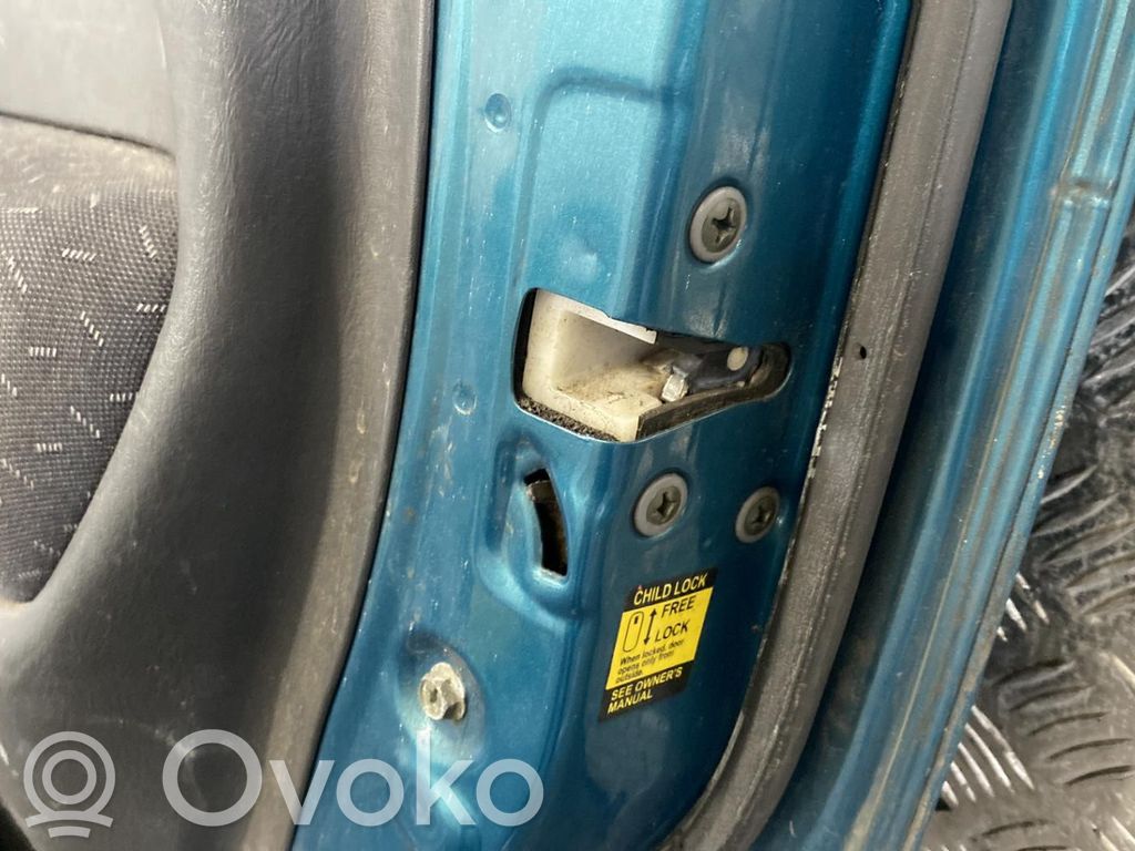 Suzuki Wagon R+ Puerta trasera