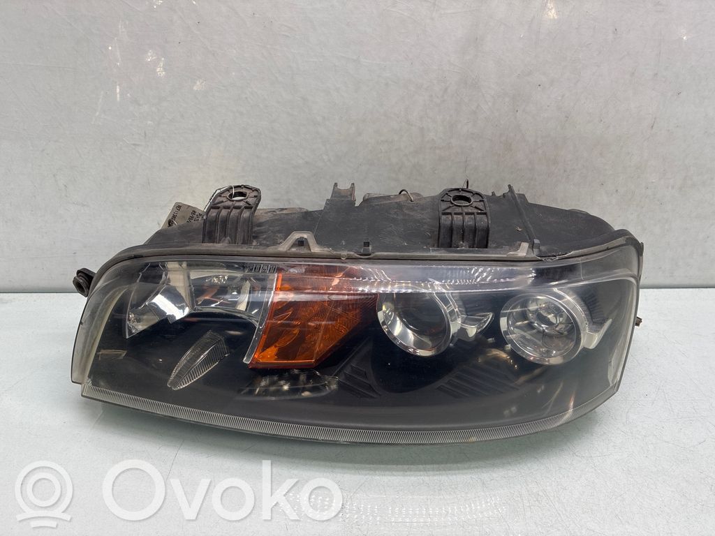 Fiat Punto (188) Scheinwerfer 
