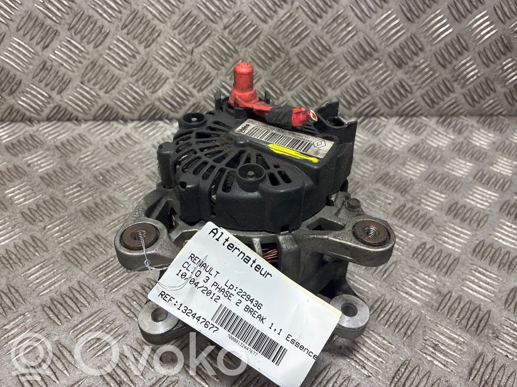 Renault Clio III Lichtmaschine 