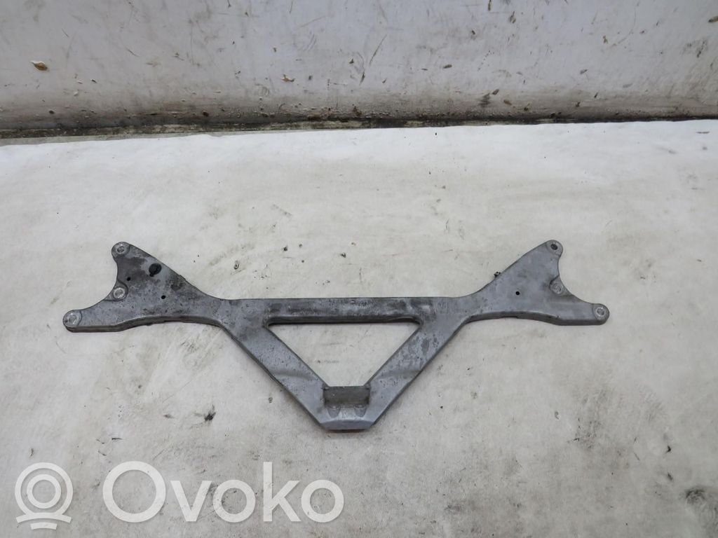 Audi A8 S8 D4 4H Front strut bar 