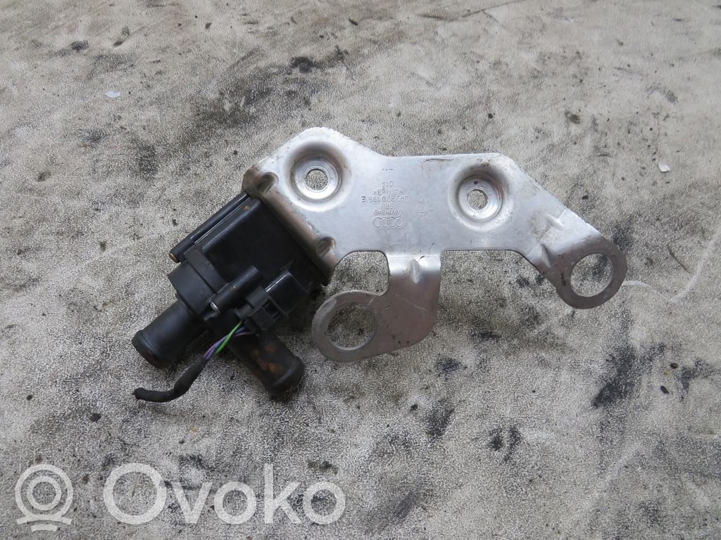 Audi A8 S8 D4 4H Pompa wody 