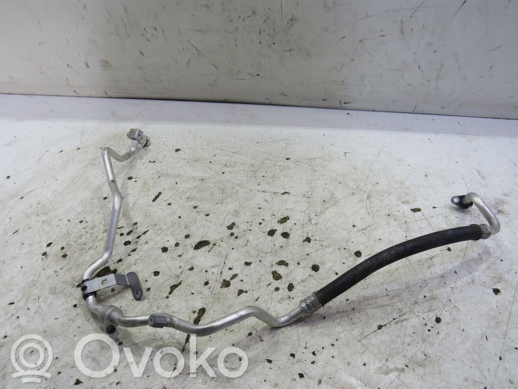 Ilmastointilaitteen putki (A/C)   924503VD0A,924503VD0A
