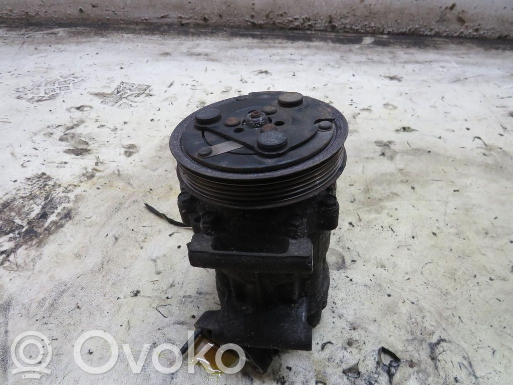 Mini Cooper Countryman R60 Air conditioning (A/C) compressor (pump) 