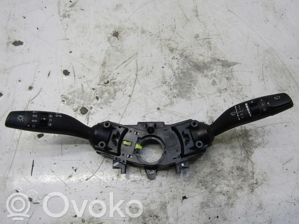 KIA Ceed Bouton interrupteur de commande d'essuie-glace de phare 