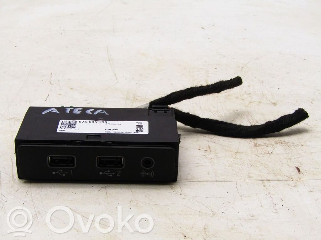 Seat Ateca AUX in-socket connector 