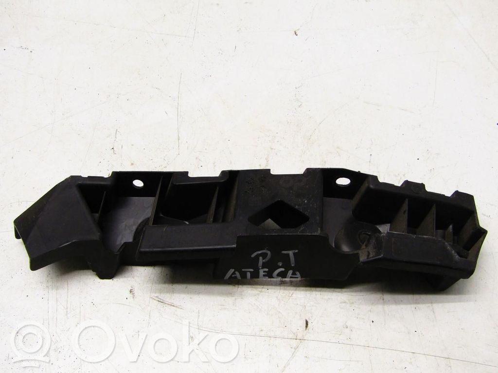 Seat Ateca Soporte de montaje del parachoques trasero 