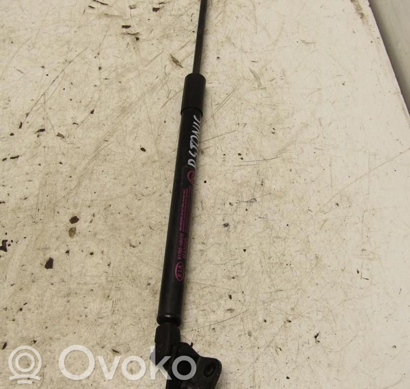 KIA Stonic Tailgate strut 