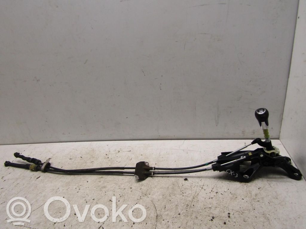 Mazda CX-3 Gear selector/shifter in gearbox 