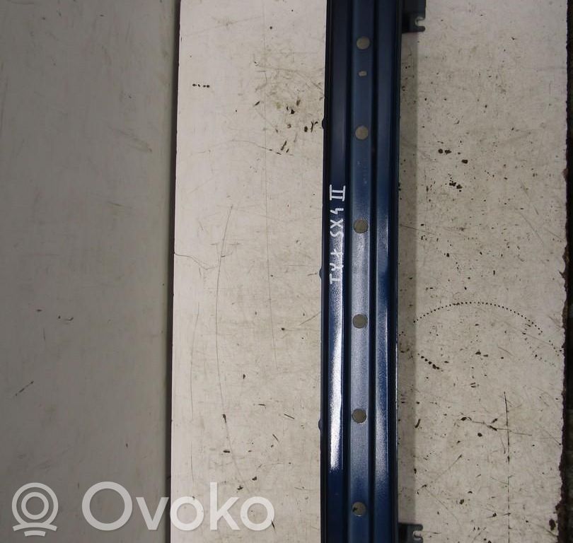 Suzuki SX4 S-Cross Belka zderzaka przedniego 