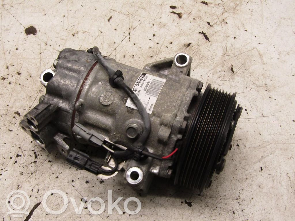 Nissan Juke II F16 Air conditioning (A/C) compressor (pump) 