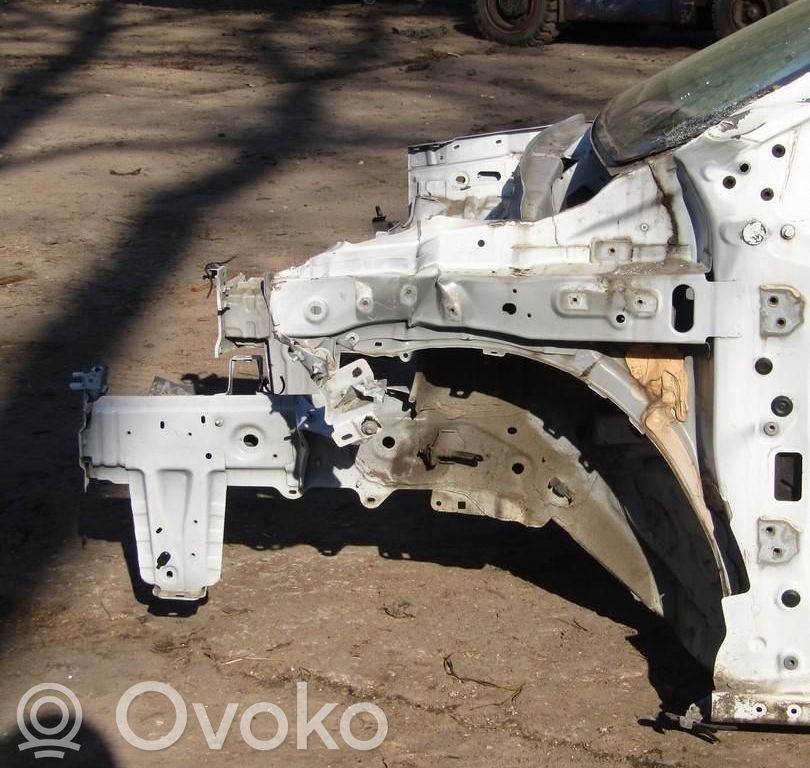 Panel lateral delantero