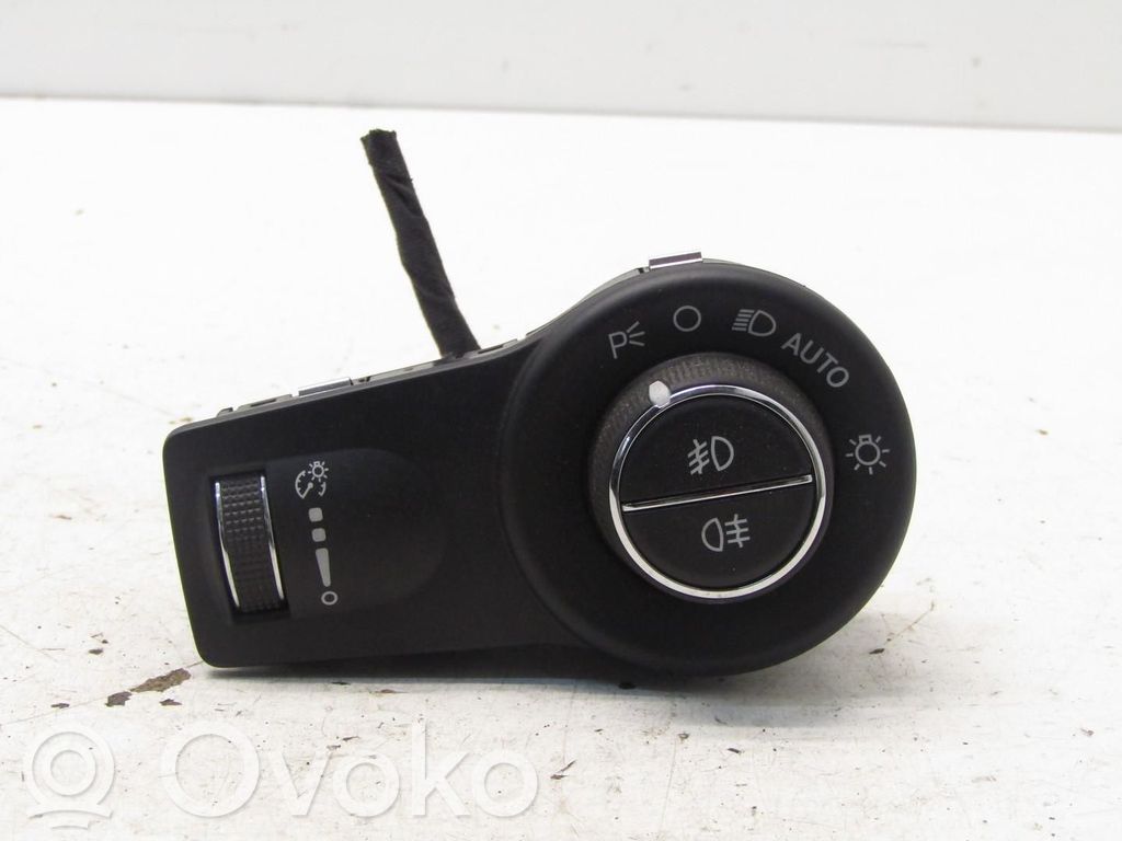 Interruptor de luz   120010499,120010499