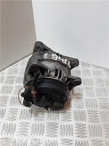 Renault Master II Alternator 