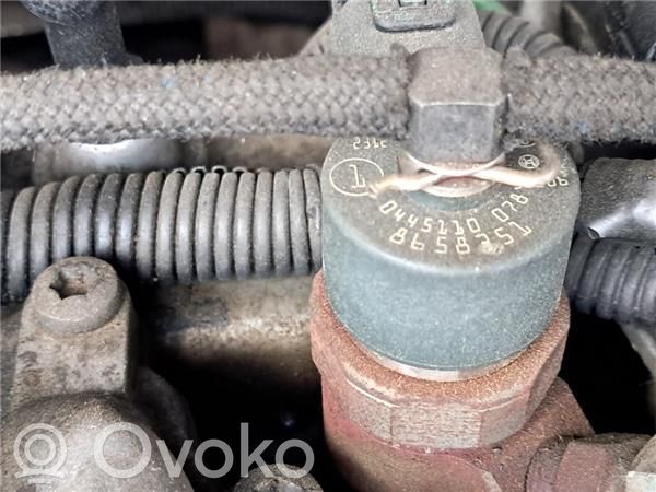 Volvo XC90 Inyector de combustible 