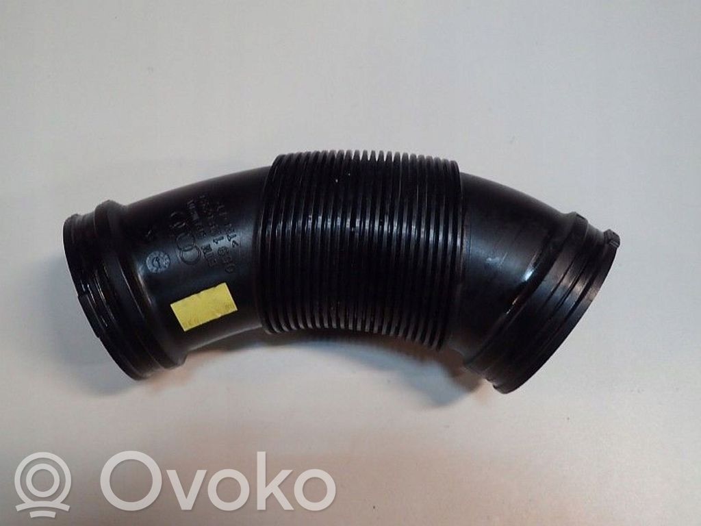 Audi A4 S4 B9 Šļūtene (-es) / caurule (-es) 