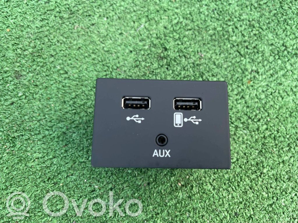 Enchufe conector USB   4G0035736,007260023181