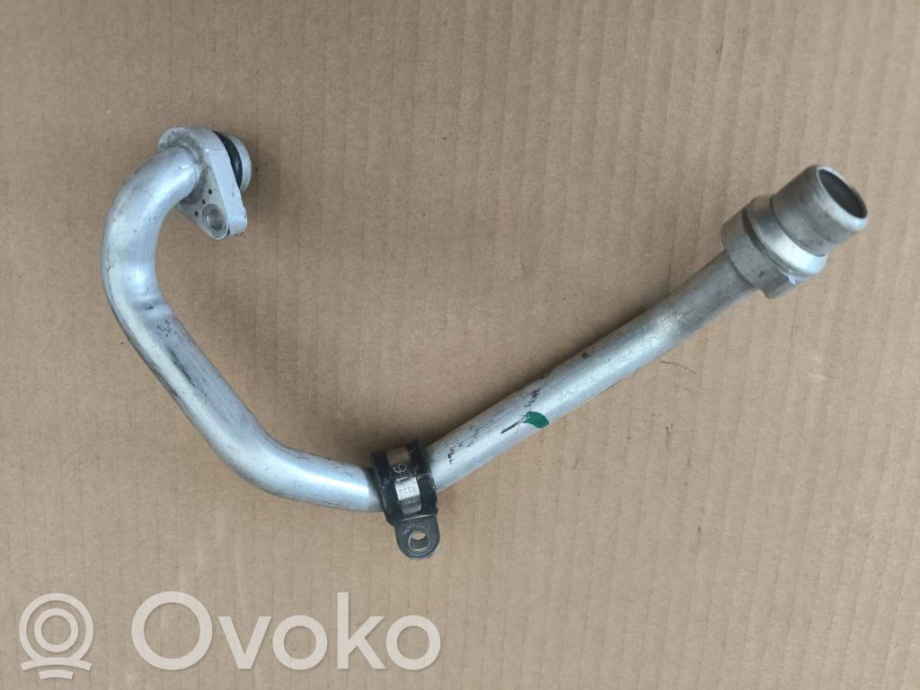 Audi A8 S8 D5 Engine coolant pipe/hose 