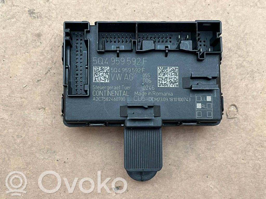 Volkswagen Golf VII Door central lock control unit/module 
