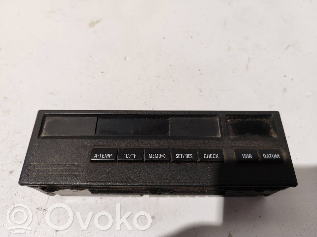 BMW 3 E36 Climate control unit 