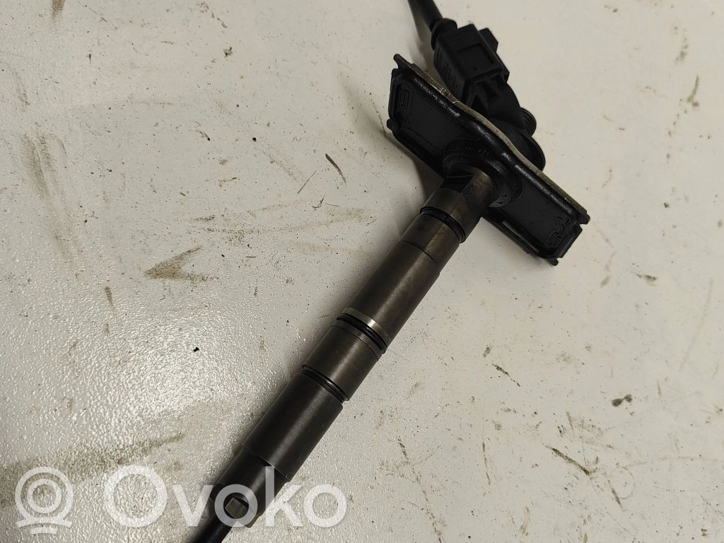 Audi A4 S4 B7 8E 8H Wtryskiwacz paliwa 