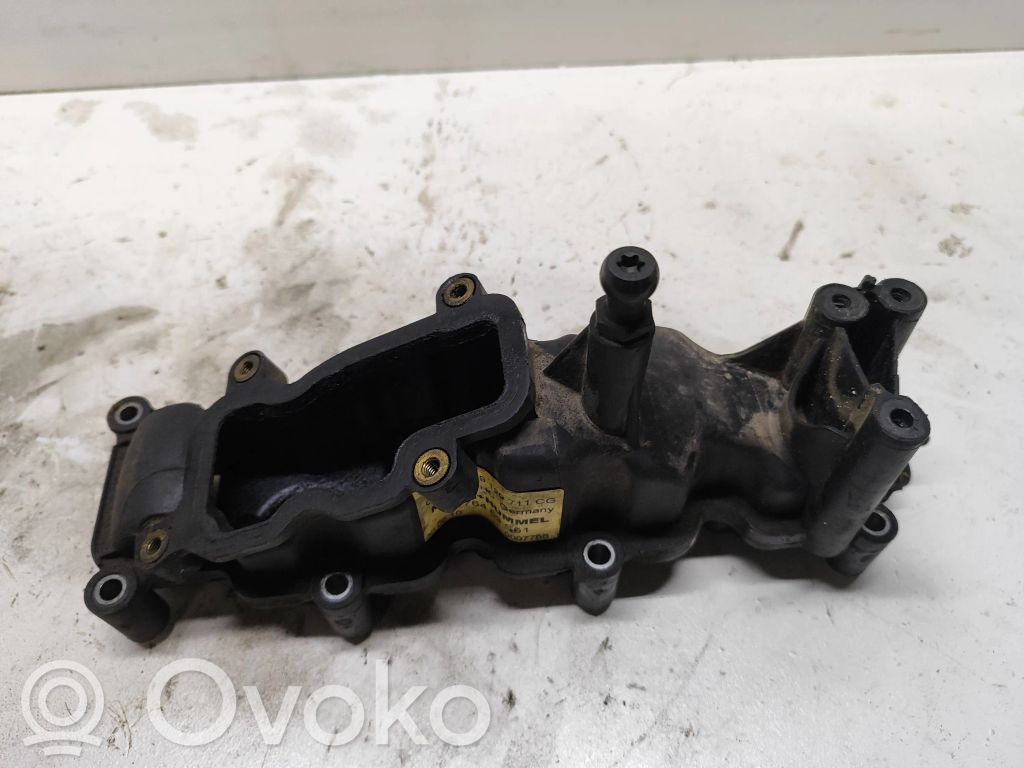 Audi A4 S4 B7 8E 8H Kolektor ssący 