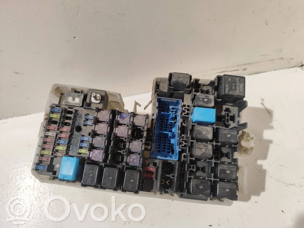 Mazda 5 Fuse box set 