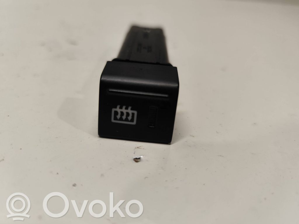 Hyundai Getz Windscreen/window heater switch 