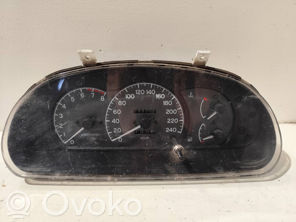 Mitsubishi Colt Vitezometru (grup de instrumente) 