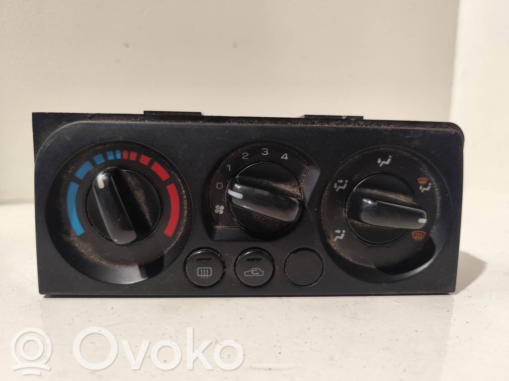 Subaru Legacy Climate control unit 