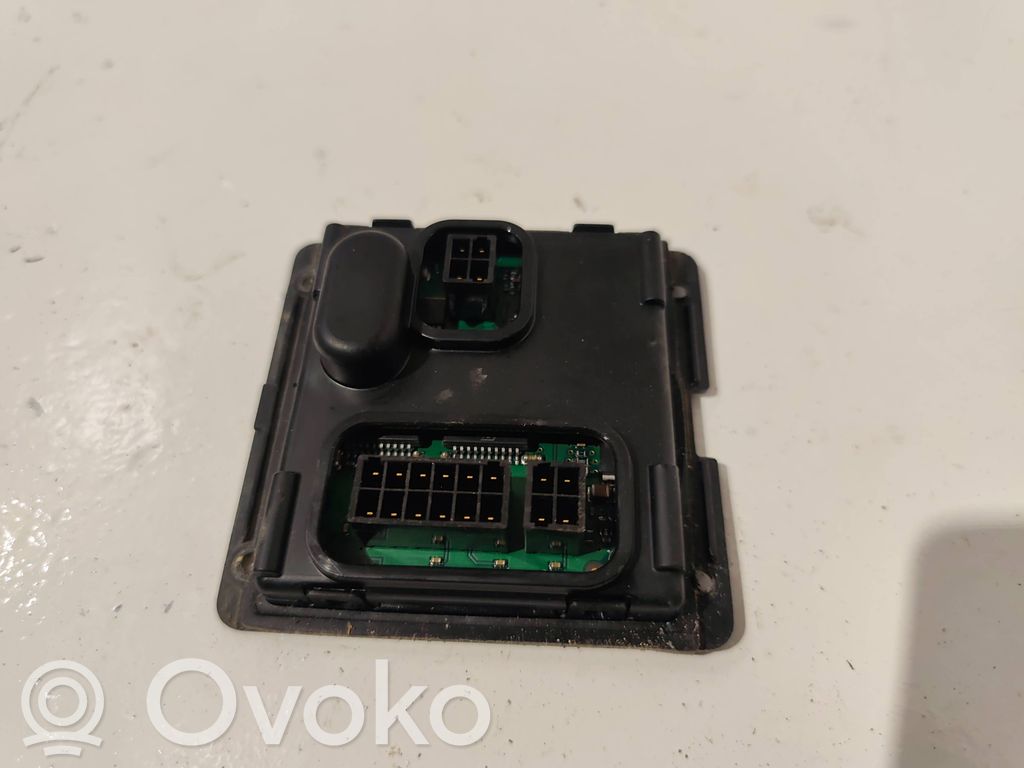 Volkswagen PASSAT B6 Module de ballast de phare Xenon 
