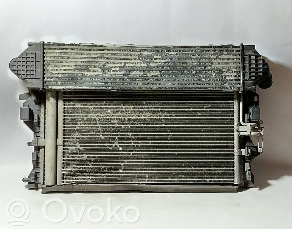 Ford Mondeo MK IV Radiatorių komplektas 