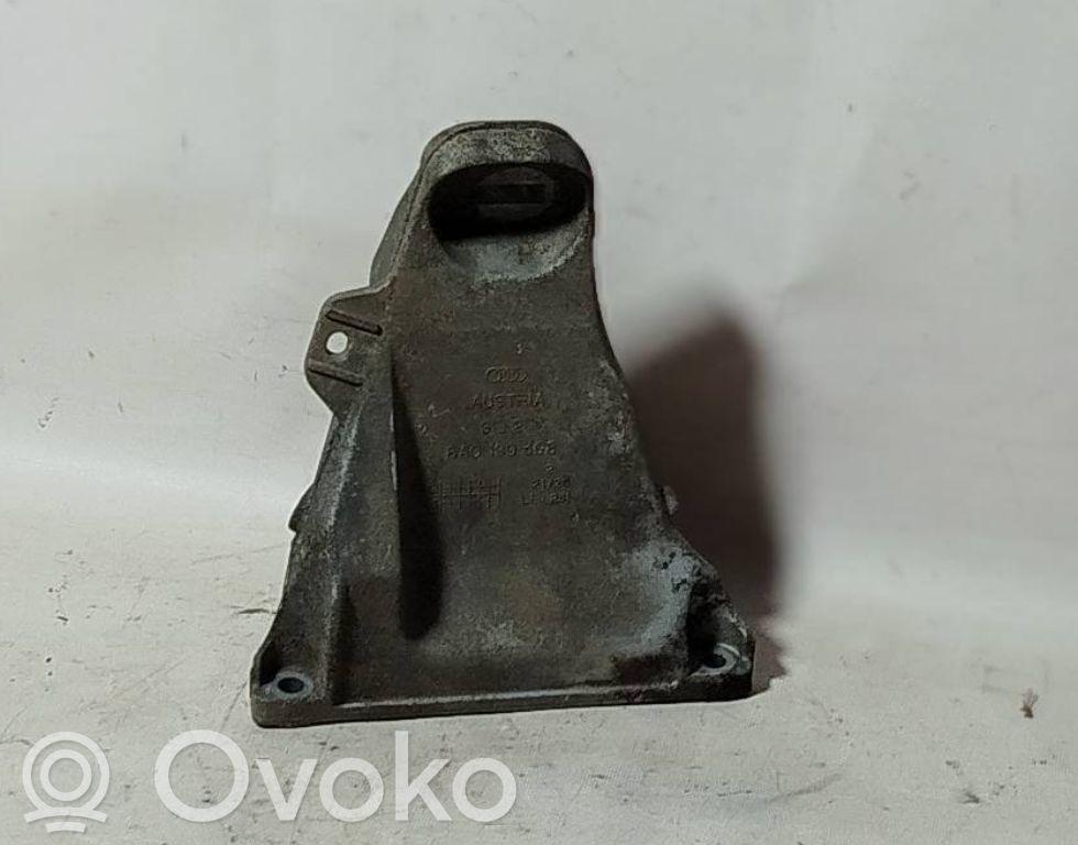 Audi 80 90 S2 B4 Engine mounting bracket 