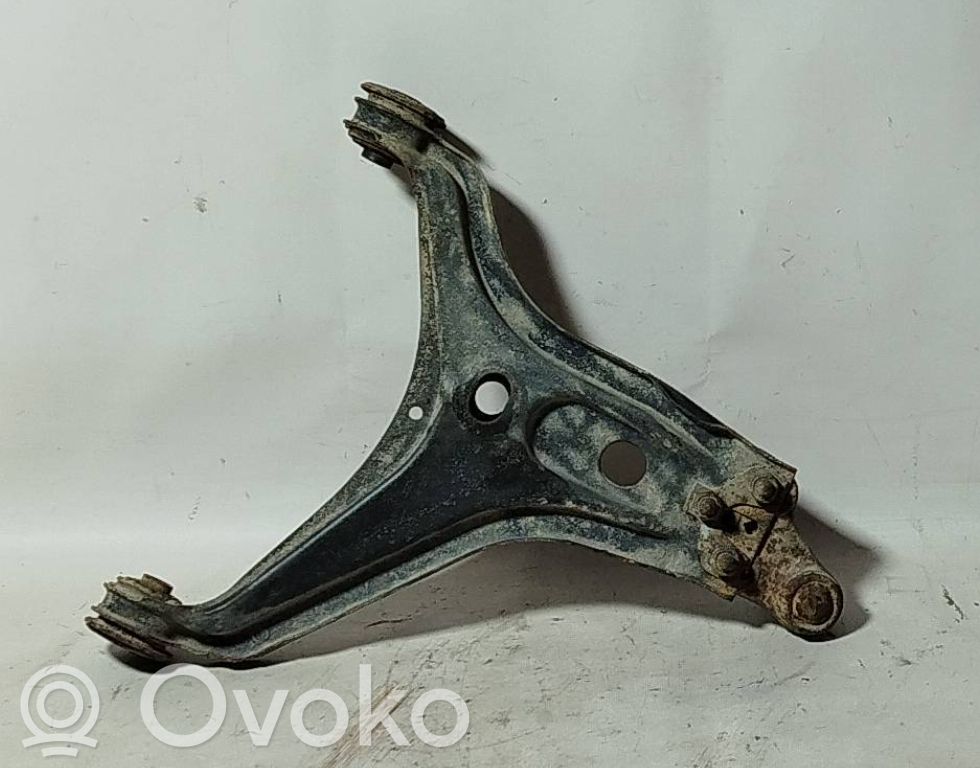 Audi 80 90 S2 B4 Front lower control arm/wishbone 