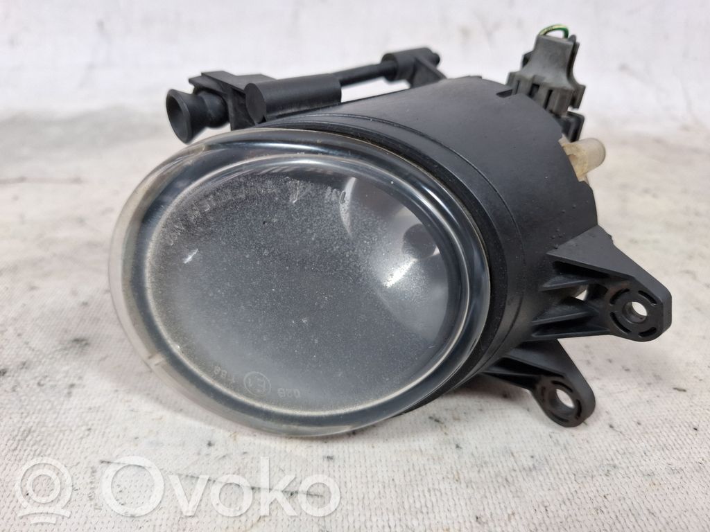 Volvo S40 Miglas lukturis priekšā 