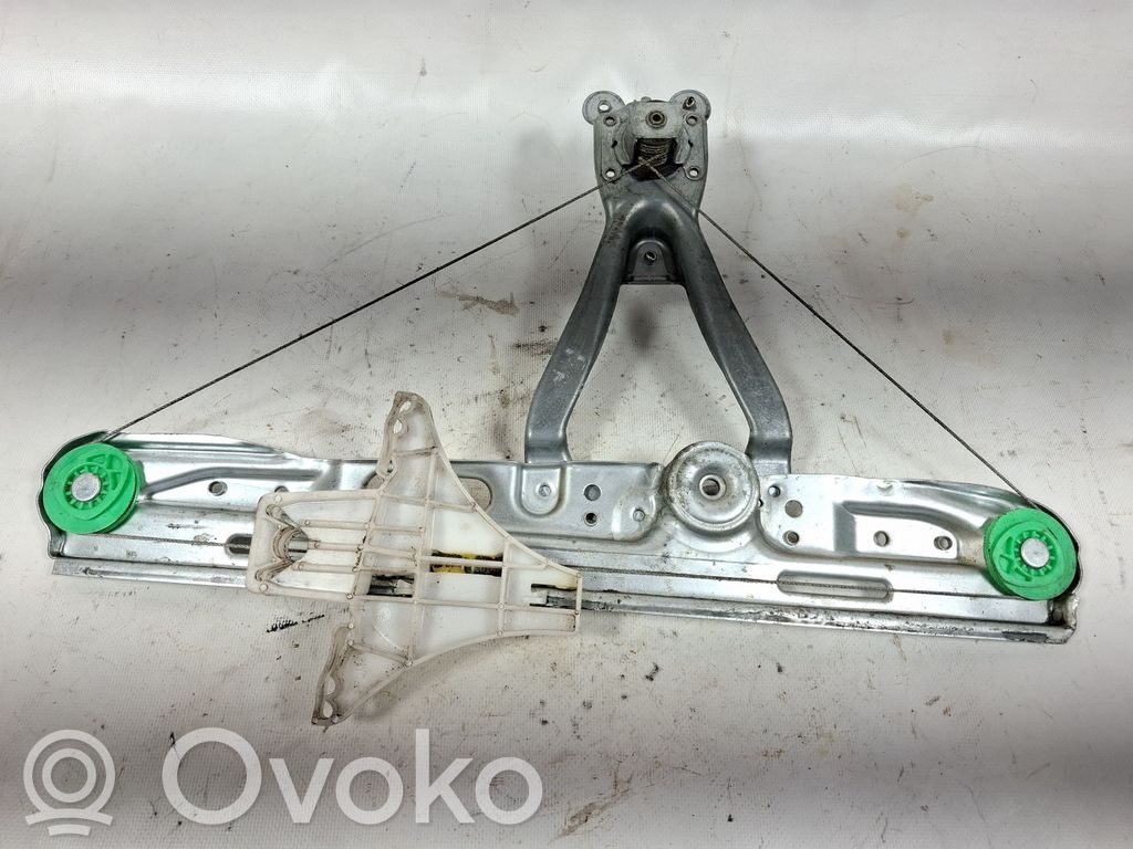 Opel Vectra C Regulador manual de la ventanilla trasera 