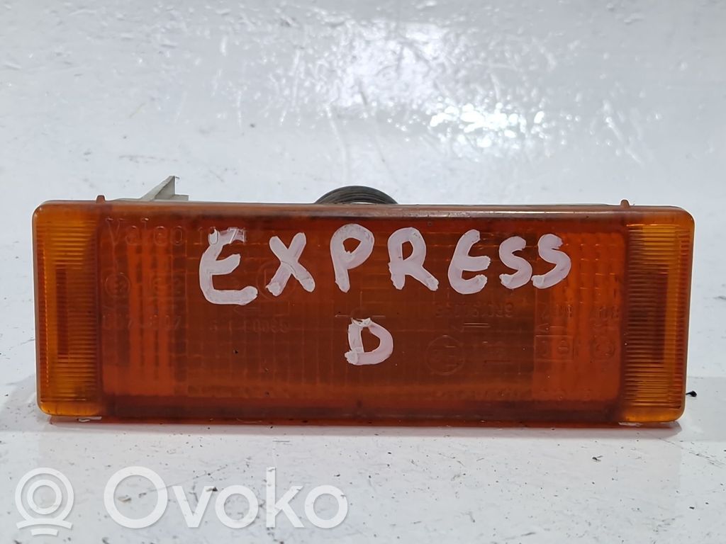 Renault Express Headlight/headlamp 
