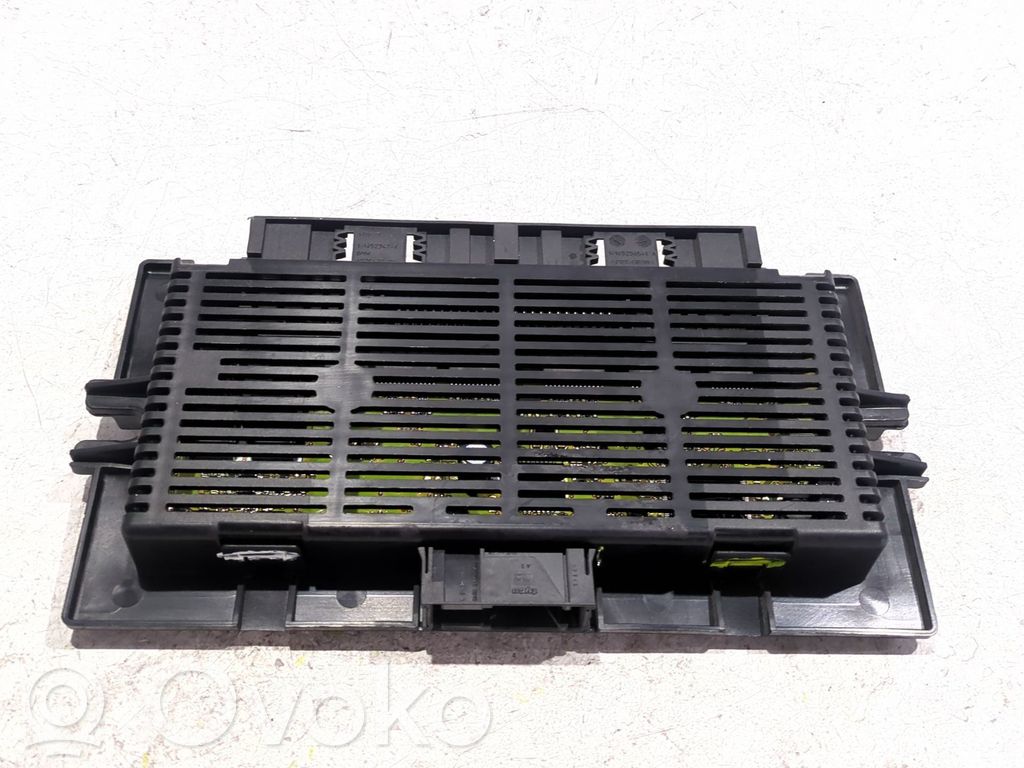 BMW 1 E81 E87 Otras unidades de control/módulos 