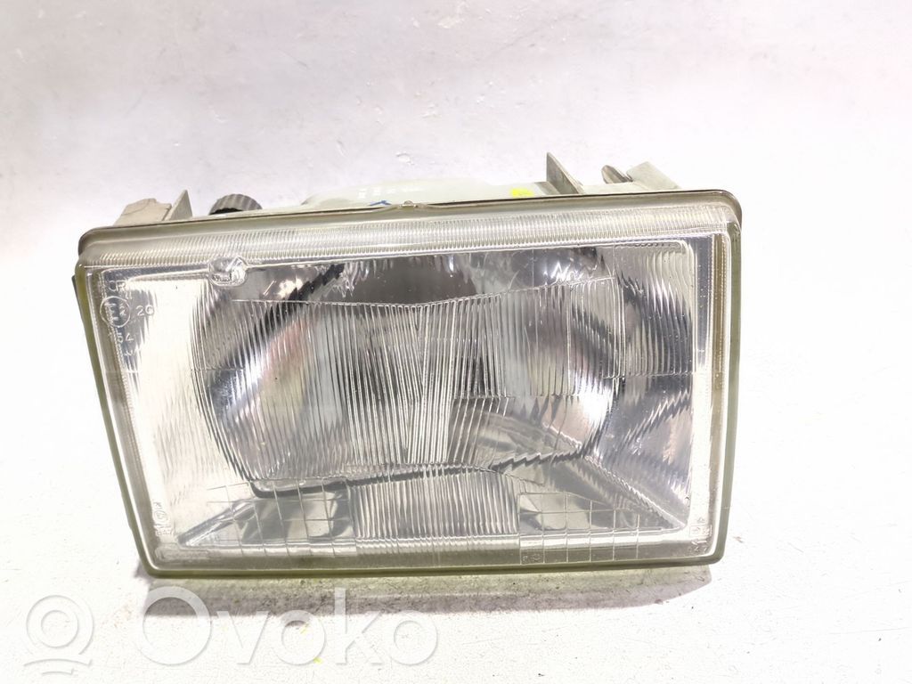 Headlight/headlamp   061815