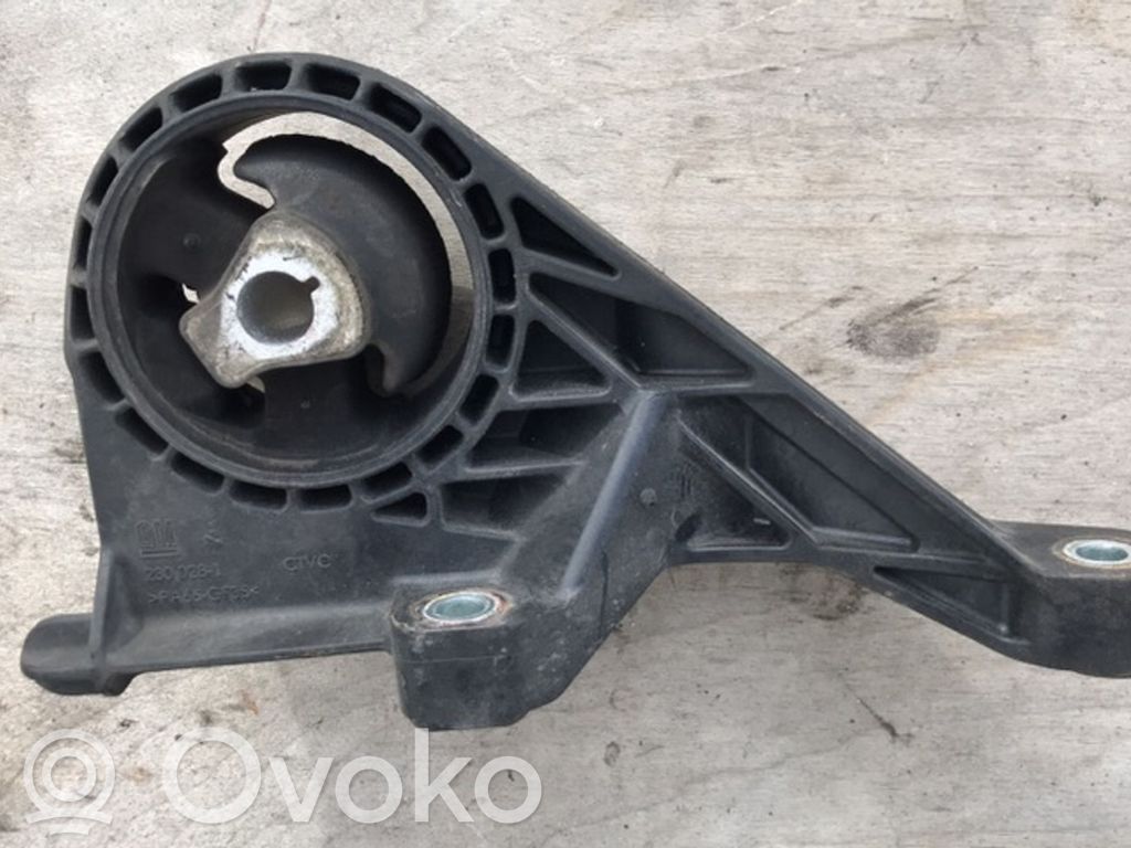 Opel Astra J Gearbox mount 