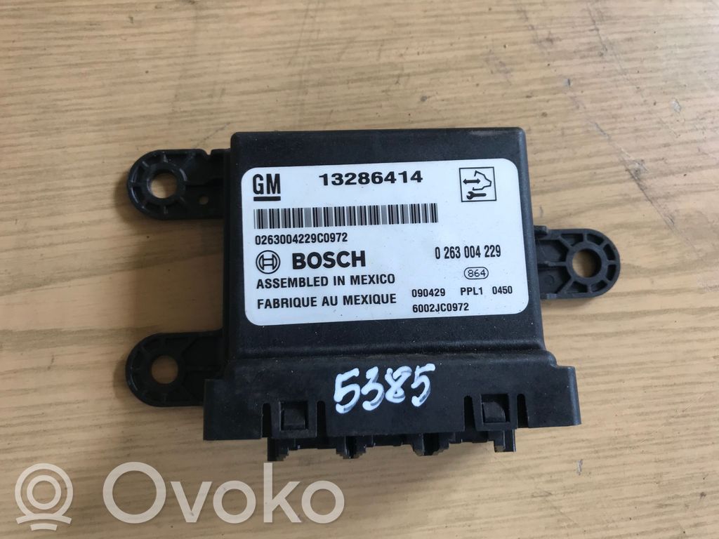 Opel Zafira B Pysäköintitutkan (PCD) ohjainlaite/moduuli 