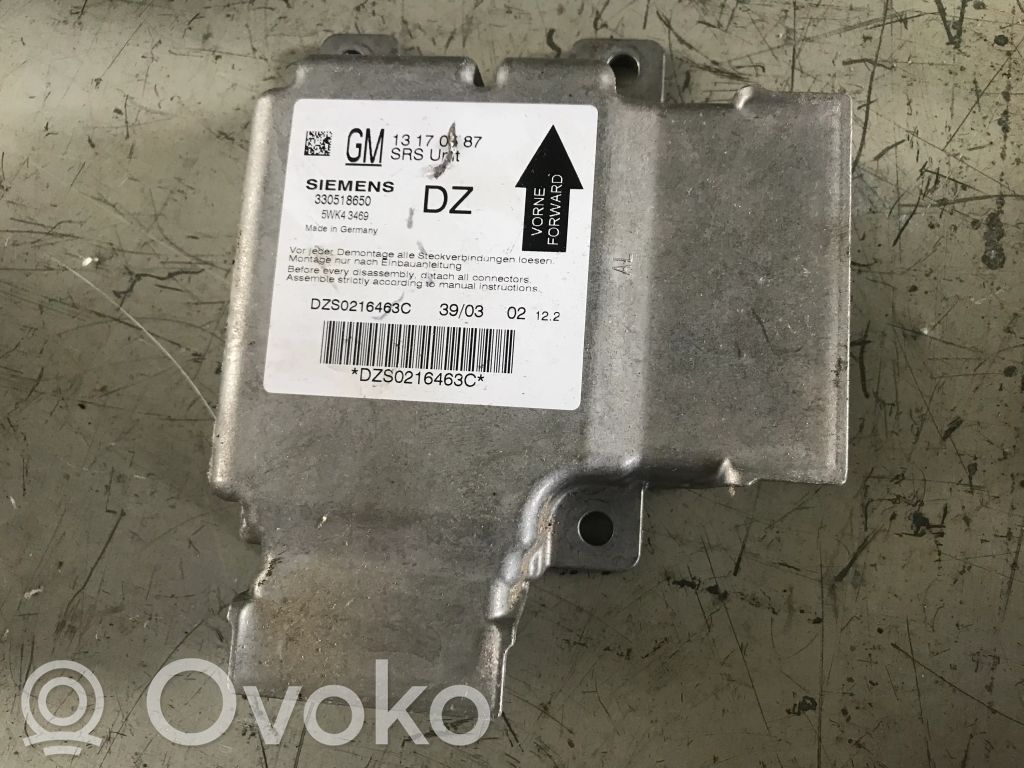 Opel Vectra C Airbag control unit/module 