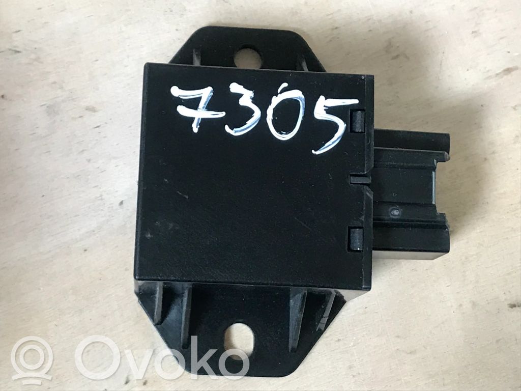 Opel Insignia A Wing mirror control module 